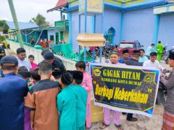 Gagak Hitam Sambang Dumai Jalankan Program Berbagi Keberkahan di Mesjid Baiturrahman