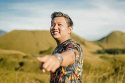 Sudah Ditonton 2 Juta Lebih, Berikut Lirik Lagu Alamate Anak Sholeh Denny Caknan