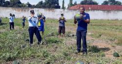 Luar biasa Garap Lahan Tandus Lapas Atambua Kembali Panen Buah Semangka, Ini Pesan Kalapas Untuk WBP