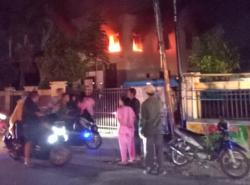 Kantor Dinas Pariwisata Pematang Siantar Terbakar