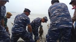 Jaga Laut Cirebon dari Pencemaran Sampah Plastik, Ini yang Dilakukan Lanal Cirebon