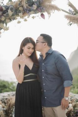 Kabar Bahagia : Putra Bungsu Hotman Paris Lamar Chen Giovani, Sungguh Romantis