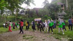 Semarakan Hari Olahraga Nasional, Kecamatan Belik Gelar Senam Massal di Bukit Mendelem