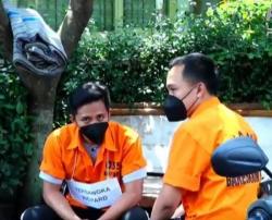 Tangisan Bripka Ricky Rizal di Depan Istri soal Skenario Ferdy Sambo, Siap Jadi Justice Collaborator