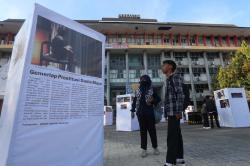 Gemerlap Prostitusi Dunia Maya Hingga Timur Bercerita Warnai Pameran Photo Story Ciphoc Unitomo