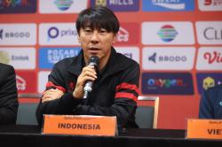 3 Kelakuan Shin Tae-yong Sebelum Pertandingan Dimulai