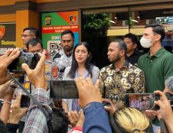 Jessica Iskandar Datangi Polda Bali, Minta Penjual Mobilnya Ditangkap