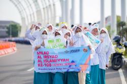 Dimulai Parade Hafalan Al-Qur'an, 4.000 Siswa Al Irsyad Pawai Meriahkan Muktamar dan Milad