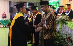 Hadiri Pengukuhan Guru Besar, Bupati Hartopo : IAIN Kudus Sudah Siap Jadi Universitas