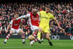 Cukur Brentford 3-0, Arsenal Gusur Man City di Puncak Klasemen Liga Inggris