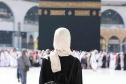 Ternyata di Makkah Ada Aturan Bahwa Perempuan Dilarang Keluar Rumah Sendirian, Ini Alasannya