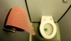 Waduh! Untuk Pantau Aktivitas Karyawan, Perusahaan Ini Pasang Kamera di Toilet