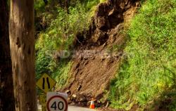 Tebing Longsor di Malingping Lebak,  1 Rumah Rusak Parah Terbawa Longsoran