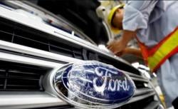 Ford Kehabisan Emblem Logo, Konsumen Harus Inden Lama