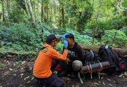 8 Pendaki dan Satu Balita Tersesat di Gunung Soputan