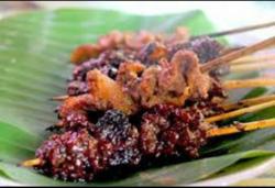 Sate Kebo Dipatenkan Pemkab Kudus