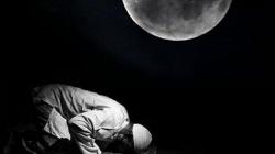 5 Keutamaan Sholat Tahajjud yang Jarang Diketahui