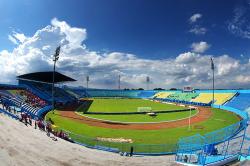 Melihat Stadion Kanjuruhan, Lokasi Tragedi Ratusan Suporter Arema FC Tewas