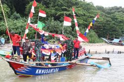 Meriahkan HUT TNI ke 77, Kodim 0611/Garut Gelar Lomba Hias Perahu