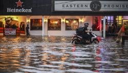 Diguyur Hujan 31 RT di Jakarta Tergenang Banjir