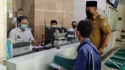 Cukup Menunjukkan KTP, Warga Gresik Dapat Layanan Berobat Gratis di Rumah Sakit