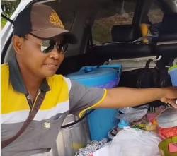 Heboh, Pedagang Pentol Ini Jualan Pakai Mobil Mahal, Begini Penampakannya