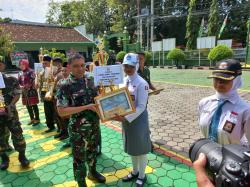 SMKN 2 dan SMPN 1 Purwodadi Unjuk Kebolehan di HUT TNI