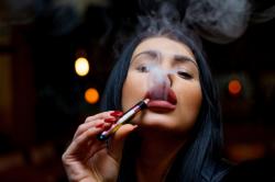 Gara-gara Hal Ini, Pemerintah China Larang Penjualan Vape Rasa Buah