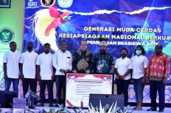 Tangkal Radikalisasi di Papua, BNPT RI dan Kemendikbudristek Berikan Beasiswa 60 Mahasiswa Papua