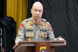 Kapolda Jatim Irjen Teddy Minahasa Ditangkap Kasus Narkoba? Kapolri: Bagian Bersih-Bersih Polri