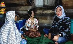 Gadis Cantik Ini Viral Punya Sosok Ibu Angkat Kuntilanak?