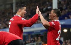 Hasil Liga Inggris: Manchester United Menang, Liverpool Tumbang