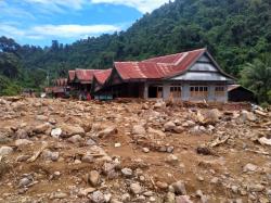 Update : Banjir Kalukku, 1625 KK Terdampak 6 Rumah Hanyut, 13 Rusak