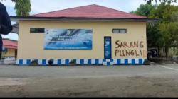 Oknum Anggota Polisi Polres Luwu Coret Kantor Sendiri Dengan Tulisan Sarang Korupsi dan Pungli