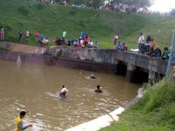 Izin Cari Ikan, Pegawai BBWSBS Tewas Terpeleset Tanggul Beton Dam Colo di Sukoharjo