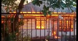 Sebuah Rumah di Alor Terbakar Saat Ditinggal Pemilik Bekerja, 1 Sepeda Motor Ikut Terbakar