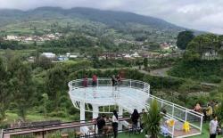 Nikmati Sederet Pemandangan Gunung di Sigandul View Temanggung