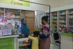 Buntut Kasus Gagal Ginjal Akut, Sejumlah Apotek di Purwakarta Stop Jual Obat Sirup