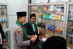 Cegah Penyakit Gagal Ginjal Akut, Peredaran Seluruh Obat Sirop di Garut Dihentikan