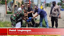 Peduli Lingkungan, Kelompok Pengusaha dan Muspika Berkolaborasi Gelar Aksi Menanam Pohon