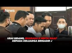 Ucapan Bharada E Saat Bertemu dan Berlutut Kepada Orang Tua Brigadir J