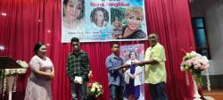 Wanita Berkebangsaan AS Berbagi Kasih dengan Sesama di Kupang Meski Terluka