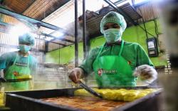 Dapat Subsidi Kedelai Rp1.000 per Kg, Pemkot Bandung Harap Perajin Tahu Tempe Tak Mogok Produksi