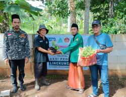 Peringati Sumpah Pemuda, BPDAS Citarum Ciliwung, PSP dan Ansor Cinangka Gelar Aksi Tanam 3000 Pohon