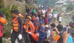 Bocah Hanyut di Bogor Ditemukan Meninggal Dunia di Dasar Sungai Ciliwung