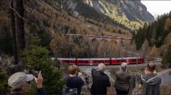 Wow, Swiss Punya Kereta Api Sepanjang 2 Km dengan 100 Gerbong