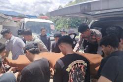 Tewas, Anggota Polisi Sedang Berpatroli Bertabrakan dengan Dump Truk Semen