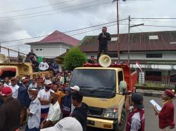 Massa Aksi Tuntut Bebaskan Tersangka Kasus Terminal Kembur, Ini Respon Kejari Manggarai