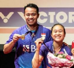 Tak Diunggulkan, Gelar Juara Hylo Open 2022 Rehan/Lisa Terasa Spesial