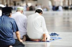 Ingin Kecanduan Sholat? Begini Tipsnya, Dijamin Ampuh